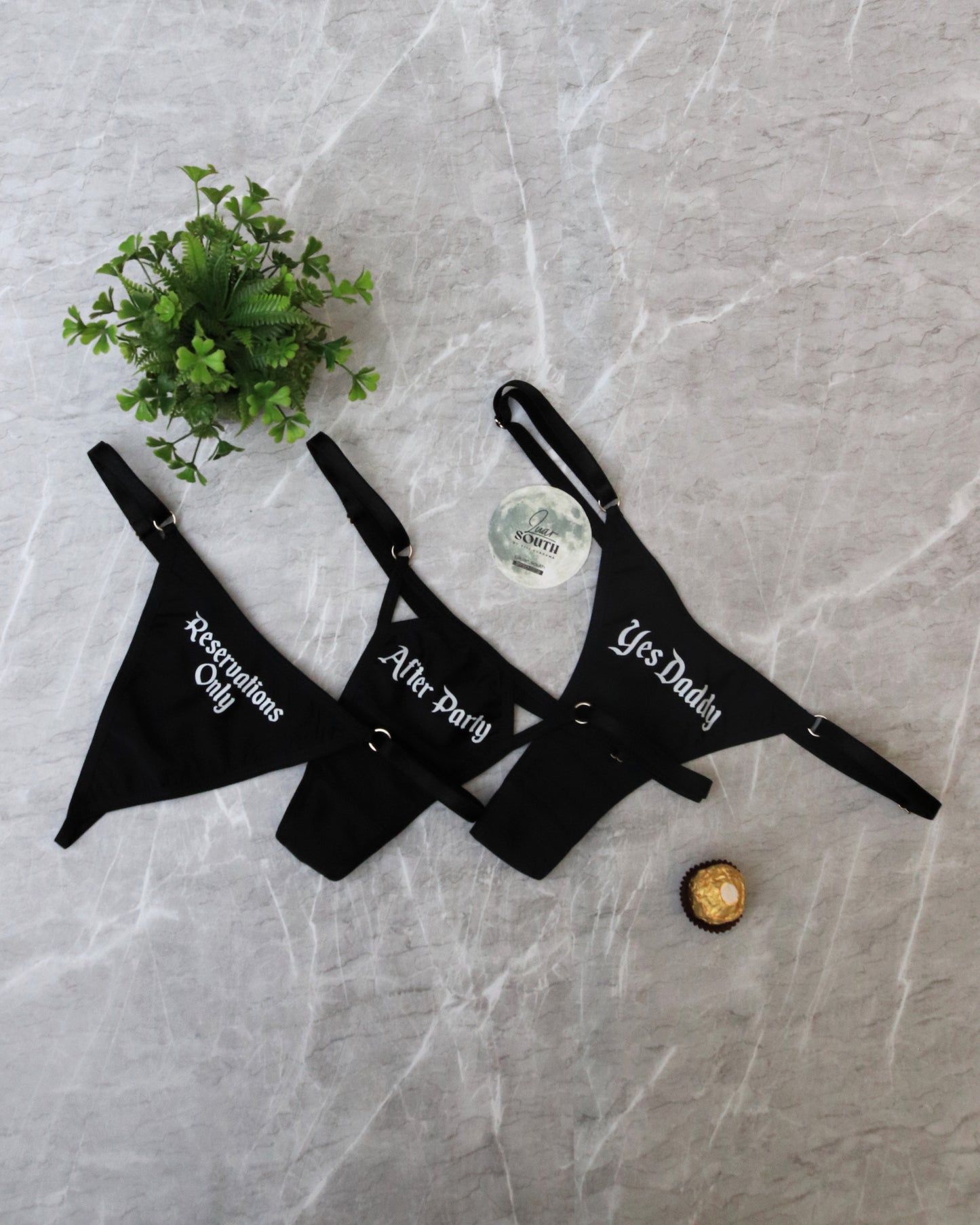 Trío Pantys Black Frases